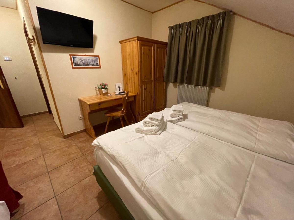 Hotel Trieste Tarvisio Eksteriør billede
