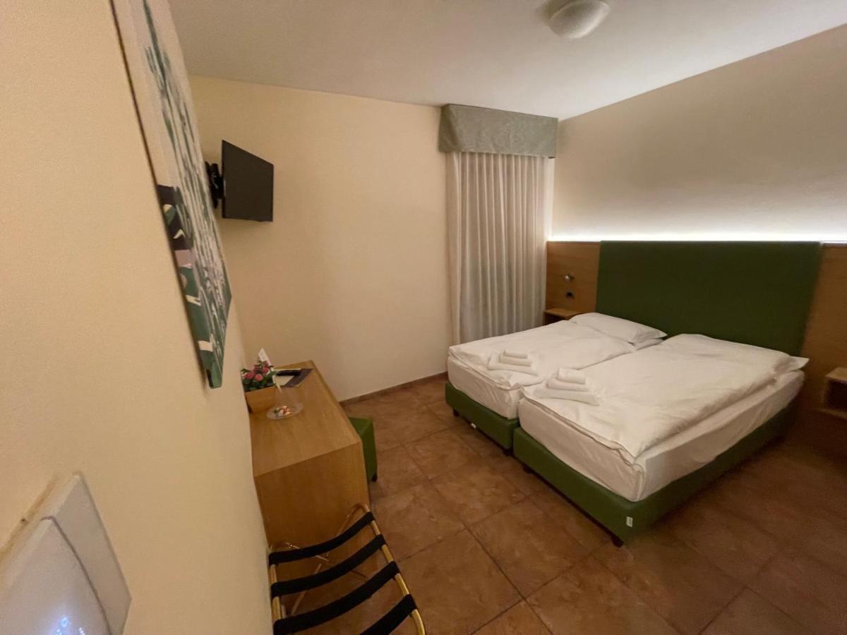 Hotel Trieste Tarvisio Eksteriør billede
