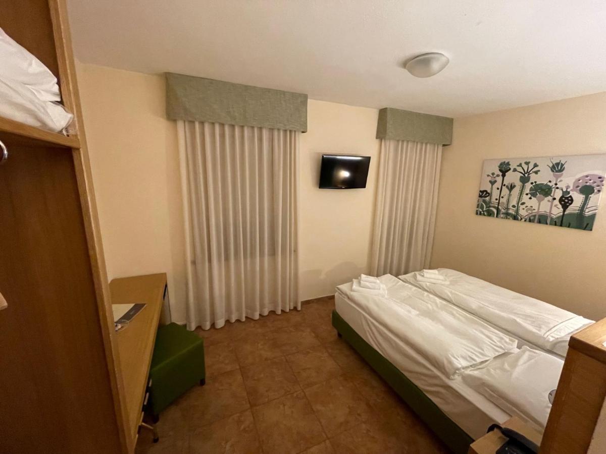 Hotel Trieste Tarvisio Eksteriør billede