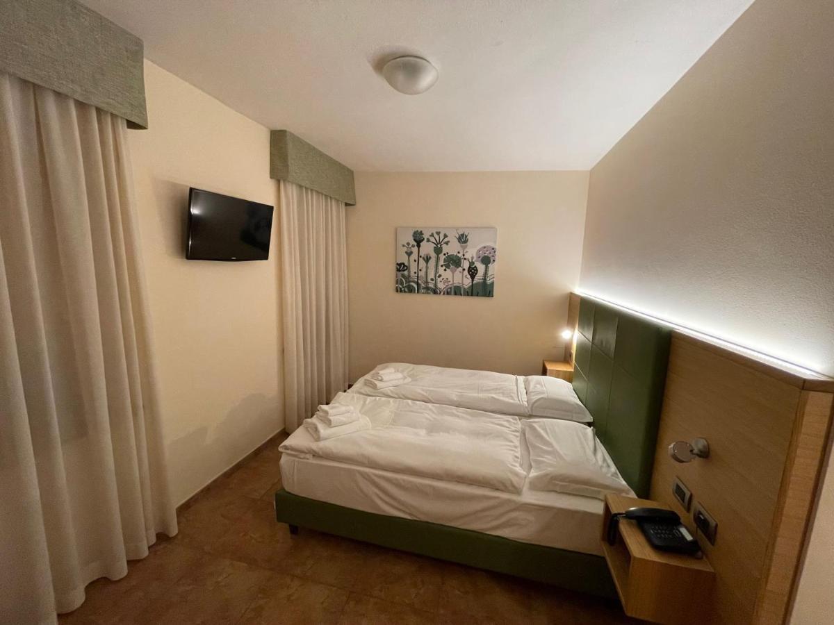 Hotel Trieste Tarvisio Eksteriør billede